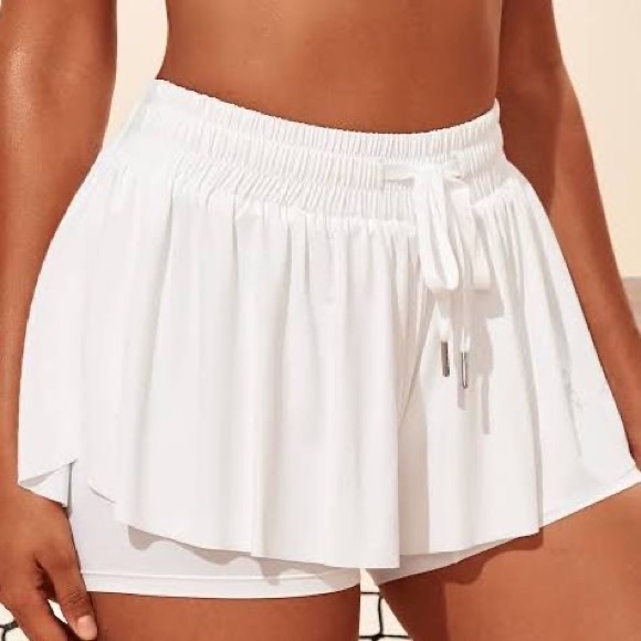 IN SEARCH OF: Flowy Running Shorts - Picture 6 of 6